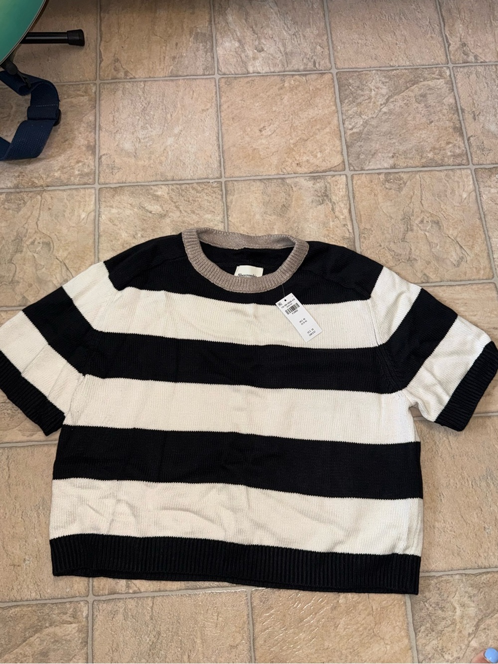 NWT Abercrombie & Fitch Madeline Striped Short Sleeve Sweater Tee XL